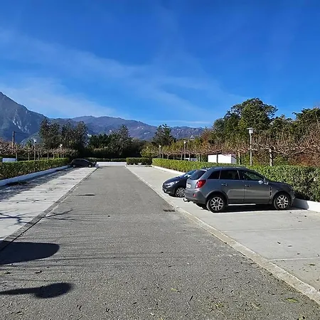 Casa Johanna, Et Piscine Lejlighed